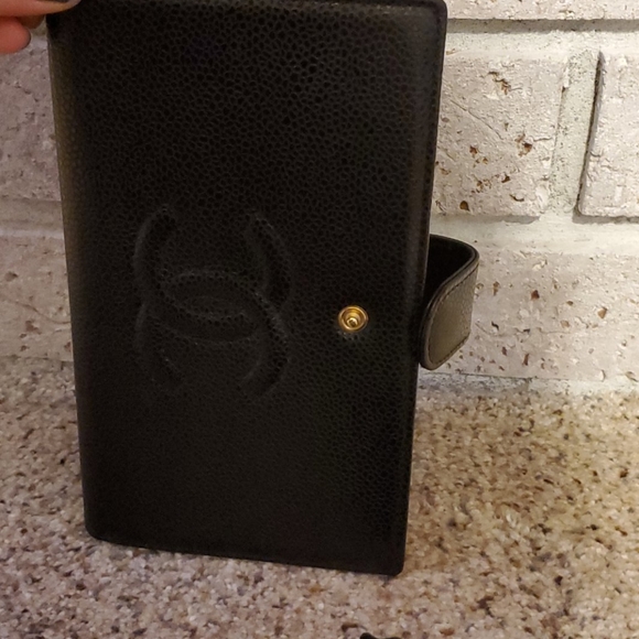 Chanel wallet - Picture 3 of 3